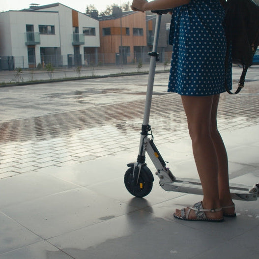 How Weather-Resistant E-Scooters Keep You Riding