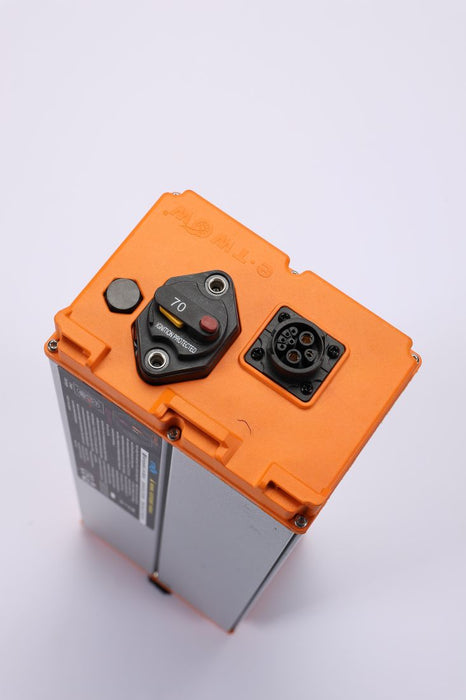E Twow TK5  electric scooter battery with connectors on a white background