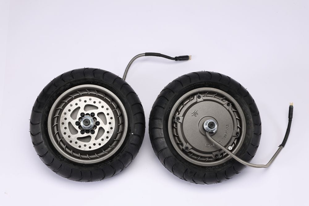 E Twow TK5  electric scooter wheels with motors on a white background