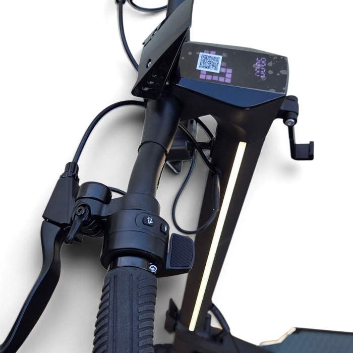 Electric Scooter Shop Punk Roamer Pro handlebar with integrated LED display, throttle, and safety lighting system